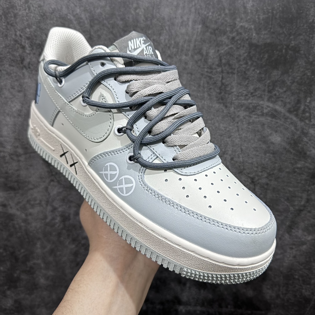 Nike Air Force 1 X Kaws Air Force One Custom Straps Kaws Light Blue Gray KS6869-222