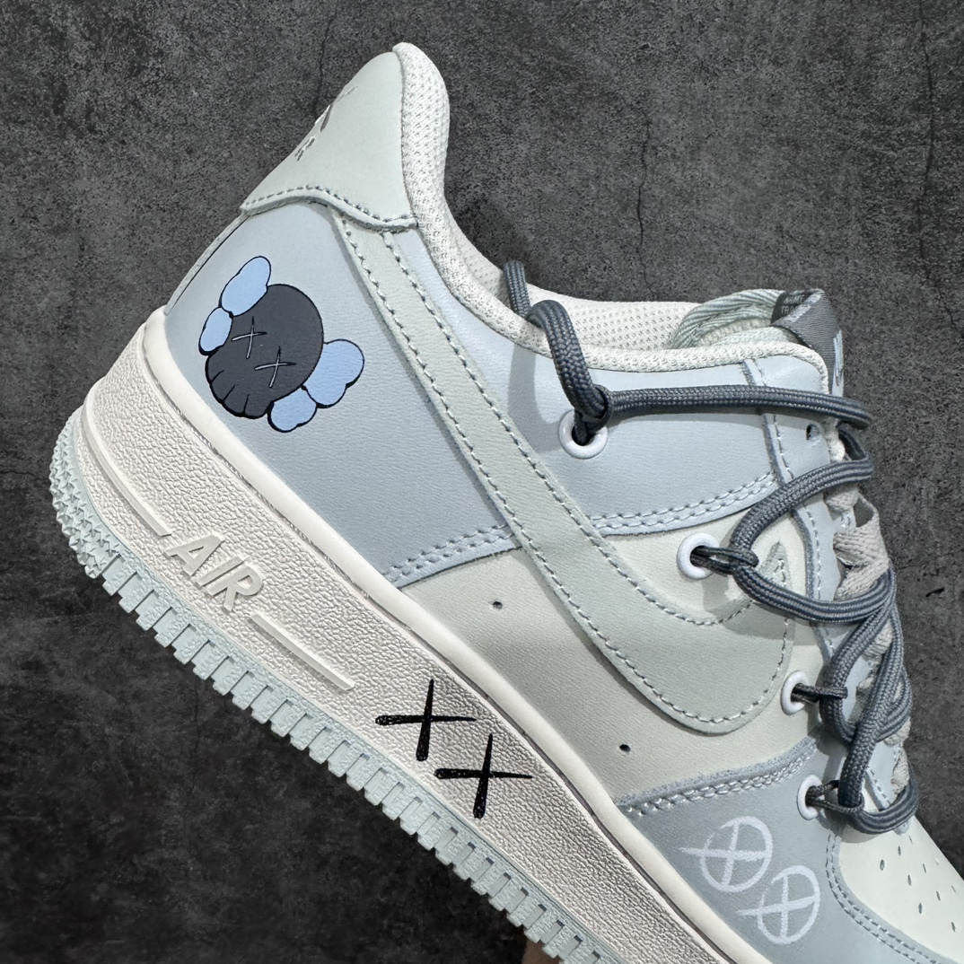 Nike Air Force 1 X Kaws Air Force One Custom Straps Kaws Light Blue Gray KS6869-222