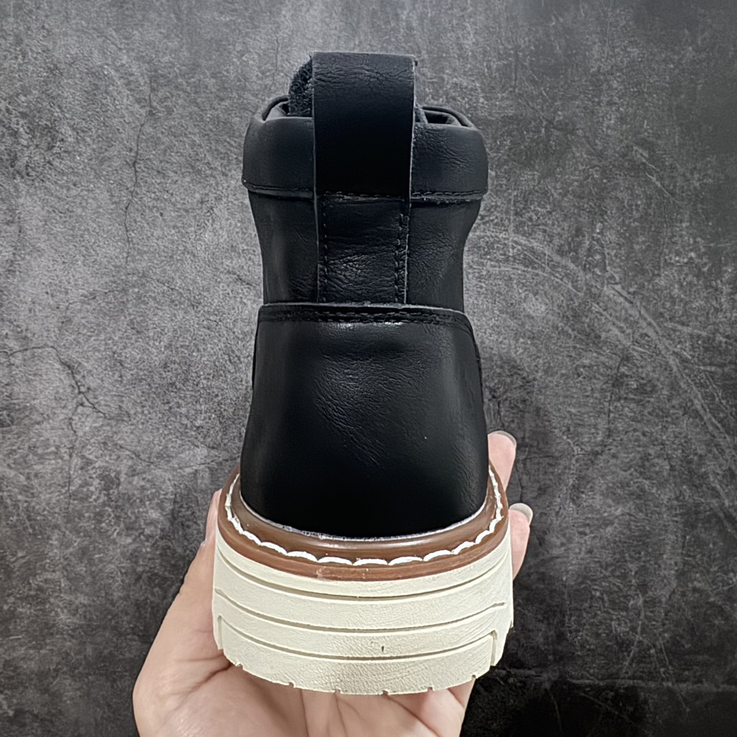 图片[4]-【广东纯原版本】Timberland添柏岚/天伯伦户外高帮休闲大黄靴系列广东大厂品质 原盒原包装 时尚潮流搭配 面料采用意大利🇮🇹顶级磨砂细纹牛皮 搭配防臭防腐真皮乳胶鞋垫 大底到五金都是代工厂原材料制作 品质毋庸置疑 全套官网统一包装 给您完美的穿着体验 质量考究耐穿 型男必备 专治不帅 高品质脚感一流 今年冬季防寒户外专用 日常随意搭配 尺码：39 40 41 42 43 44（标准码）-选品中心