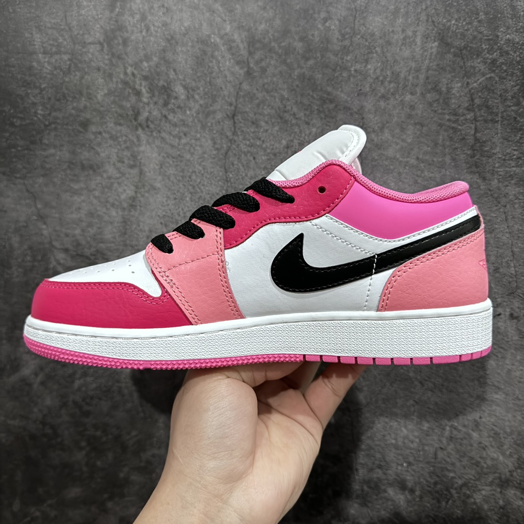 图片[2]-【DT版本】Air Jordan AJ1 Low 低帮 红粉 553560-162口碑大厂出品 品控大底版型不断改良更新 全套原纸板楦头开发 确保原汁原味 完美呈现版型 完美零毛边处理 原厂内置全掌气垫 价格定位良心 平台专用代工流水线出品 一眼公司既视感 拿到手的一瞬间就与众不同 碾压市面所有版本 全部原鞋开发 每一个配色都会采购原鞋确认细节 打破市面看图做货无好货之说  尺码：35.5 36 37.5 38 38.5 39 40-莆田鞋批发中心