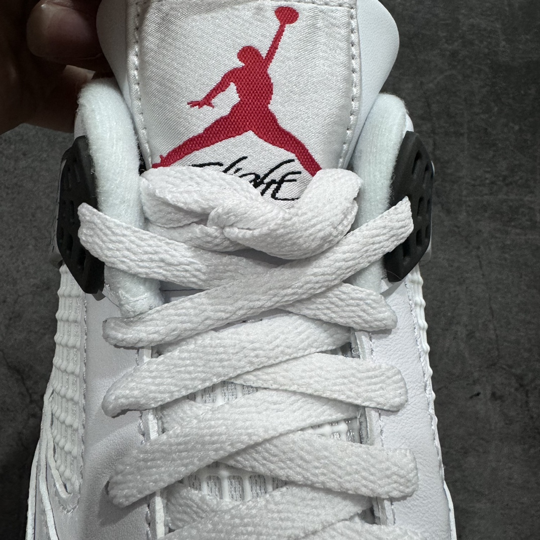 图片[7]-【莞顶LJR】Air Jordan 4 Retro “White Cement”白水泥 2016年复刻版本 840606-190nn纯原市场最高工艺复刻 无色差修正n原盒原配  独家配原鞋拆解开发n原楦原纸板开发 全市场最纯正四代版型n原底真实气垫 回弹反馈充足n完美鞋楦打造 市面最高工艺一切细节如图实拍，所见所得‼n原装头层皮冲裁 仅皮料成本碾压市售“最高版本”Size:  40.5 41 42 42.5 43 44 44.5 45 46 47.5n-莆田鞋批发中心