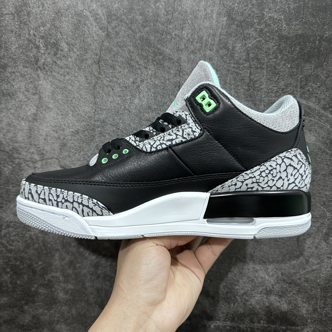 图片[2]-【外贸纯原】高端外贸零售 Air Jordan AJ3 Retro 爆裂纹CT8532-031 黑绿nn采用原厂一致乳胶鞋垫 只为1:1完美复刻n原纸板楦头开发 超正三代版型 全头层皮料加持质感十足 良心之作 质量价格吊打同等价位版本 高端市场战斗机 元老级版师操刀倾力打造 完美中底拉帮 乳胶鞋垫不偷工减料 原厂电绣鞋舌飞人刺绣针数立体讲究精细 成熟大厂流水线出品 免检产品 货号：CT8532-031 Size：40 40.5 41 42 42.5 43 44 44.5 45 46 47.5 编码：AS340380n-鞋库