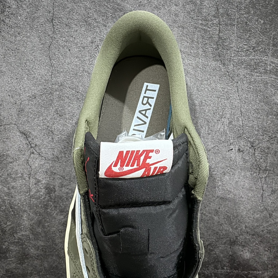 图片[8]-【原厂版本】Travis Scott x Air Jordan AJ1 Low OG SP TS联名军绿倒钩7.0低帮 DM7866-002全系列配色 外贸特供批次 新配色不断更新开发 市场中端王者 全套原纸板楦头开发 确保原汁原味 完美呈现一代版型 一比一鞋头弧度高度鞋身弧度 此版本只针对中端市场 细节品控鞋型随意秒杀市面同价位 鞋型完美 不臃肿别扭 头层皮料加持 用料绝不含糊 进口玻璃冲刀皮料裁剪零毛边 电脑针车工艺 超高鞋面清洁度 最高QC检验标准 控制溢胶瑕疵 原盒原配 飞翼3D高频深度立体 工艺方面大到整体鞋型 漏斗收腰 底线拉帮 LOGO立体程度 小到针眼排布 载片对称 冲孔效果 鞋标规范 鞋垫背胶等等 无一不是口碑收割 每双都是一个回头客SIZE：36 36.5 37.5 38 38.5 39 40 40.5 41 42 42.5 43 44 44.5 45 46 47.5 编码：X10340380-鞋库