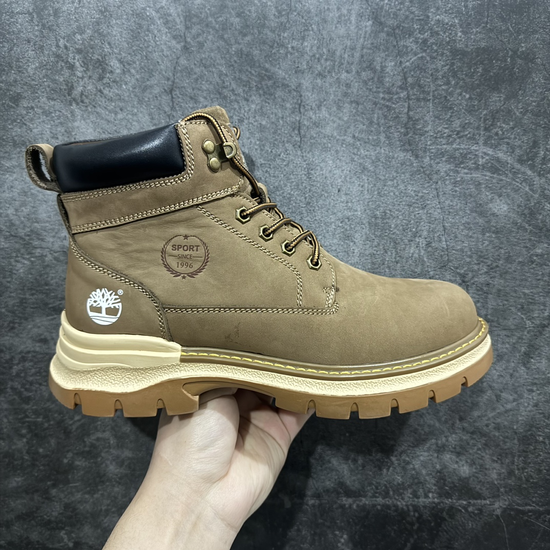 【广东纯原版本】Timberland添柏岚/天伯伦户外高帮休闲大黄靴系列广东大厂品质 原盒原包装 23ss新款包头鞋底款式设计 时尚潮流搭配 面料采用意大利顶级磨砂细纹牛皮 搭配防臭防腐真皮乳胶鞋垫 给您完美的穿着体验 质量考究耐穿 高品质脚感一流 尺码：39 40 41 42 43 44（皮鞋码） 编码#O-G88623-鞋库