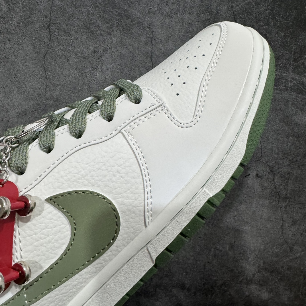 图片[6]-【定制版】Nike SB Dunk Low x Supreme 白军绿n纯原大厂出品 极力推荐👏n原装头层材料 独家版型蒸餾加工n帶來的是更好的视觉和脚感体验n大厂纯原品质出货 清洁度 电绣工艺皮料切割干净无任何毛边 细节完美 官方货号：FC1688 142 尺码：36 36.5 37.5 38 38.5 39 40 40.5 41 42 42.5 43 44 44.5 45  编码：WC5139-莆田鞋批发中心