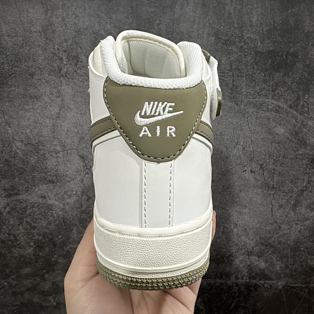 图片[4]-【公司级】Nk Air Force 1\’07 Mid 米绿勾 满天星 空军一号中帮休闲板鞋 SH0235-577n客供高亮3m反光 定制头成皮料 定制鞋盒 原楦原纸板 纯正版型 内置全掌气垫 尺码：36 36.5 37.5 38 38.5 39 40 40.5 41 42 42.5 43 44 44.5 45-莆田鞋批发中心