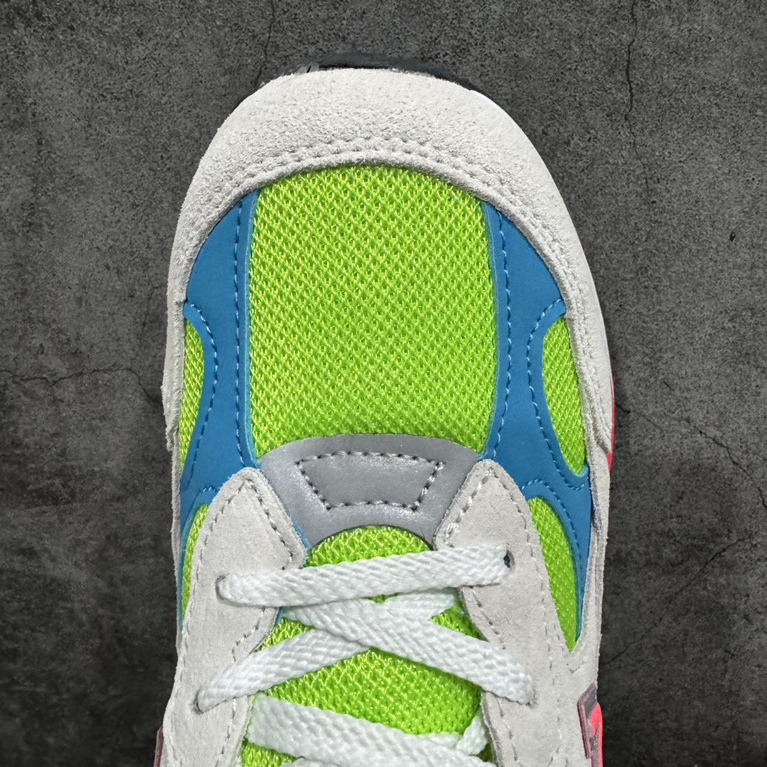 图片[5]-【OK纯原版本】New Balance 新百伦NB992n总统复古慢跑鞋 白蓝 M992DAn正确3M反光细节 原楦原纸版开发 正确6层组合底模精密开发 后跟透明TPU水晶装饰条稳固 沿用了引以为傲的跑鞋手工技艺 采用猪皮绒面并包裹局部透气网面的鞋身设计 菱网鞋舌上刻有New Balance USA 鞋面依旧身着经典的大热之灰 彰显了其高端的品质身份  尺码：36 37 37.5 38 38.5 39 40 40.5 41.5 42 42.5 43 44 45-莆田鞋批发中心