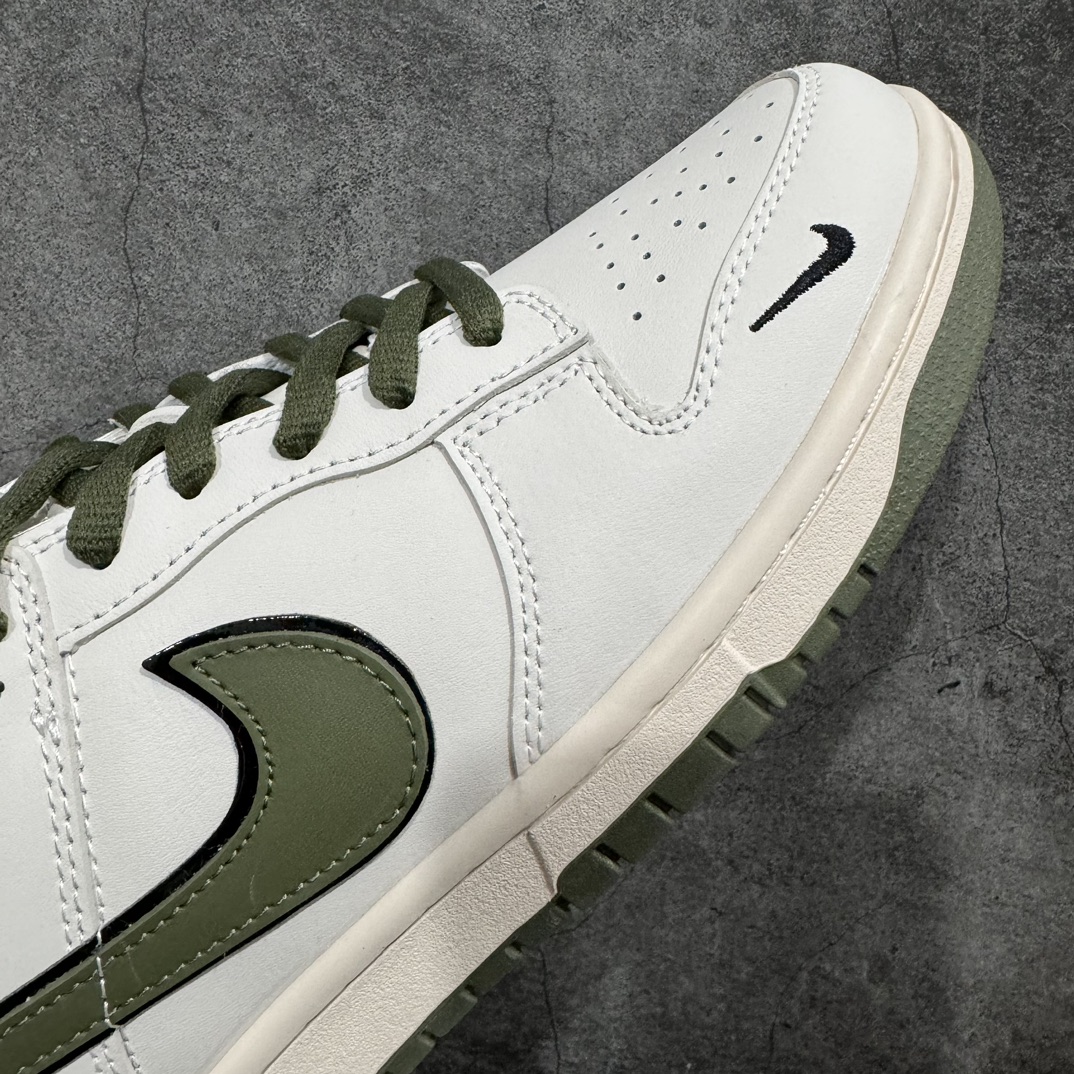 图片[6]-【定制版】Nk SB Dunk Low KAWS联名-白绿勾 周年高端定制 低帮休闲板鞋定制鞋盒 大厂纯原品质出货 超高清洁度 皮料切割干净无任何毛边 细节完美货号：DD1391-121  尺码：36 36.5 37.5 38 38.5 39 40 40.5 41 42 42.5 43 44 44.5 45-莆田鞋批发中心