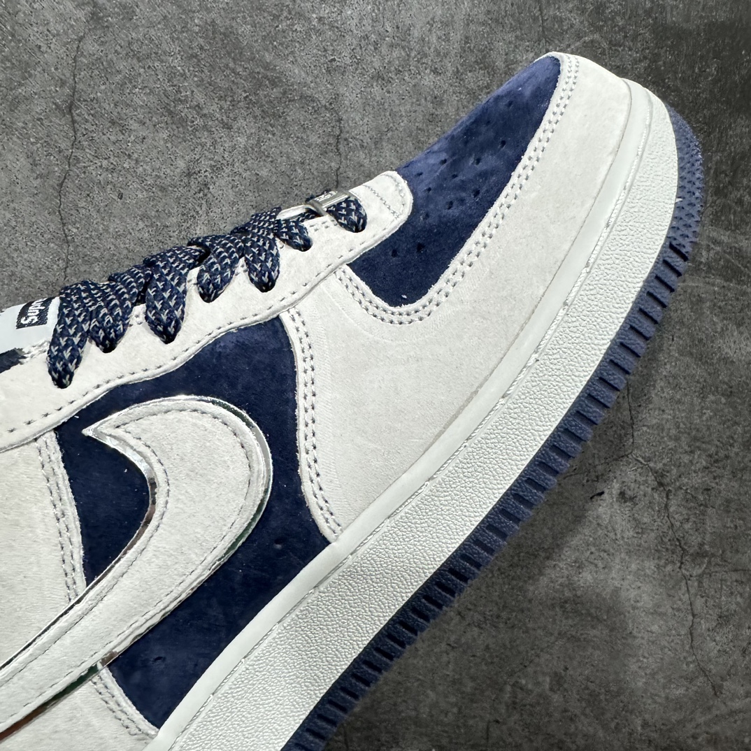 图片[6]-【公司级】Supreme x Nk Air Force 1\’07 Low 联名款 灰深蓝麂皮 空军一号低帮休闲板鞋 ME2392-103n#3M反光 定制皮料 原盒原包装 原楦头原纸板 纯正版型 正品NFC感应芯片 内置全掌气垫 尺码：36 36.5 37.5 38 38.5 39 40 40.5 41 42 42.5 43 44 44.5 45-莆田鞋批发中心