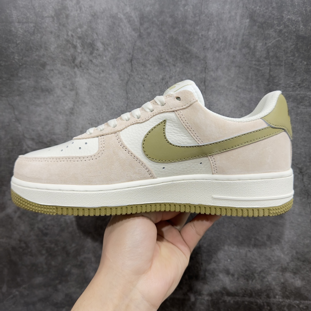 图片[2]-【公司级】Nk Air Force 1\’07 Low 米白棕绿配色 空军一号低帮休闲板鞋 FF7795-222n原厂麂皮 原楦原纸板 纯正版型 正品NFC感应芯片 高清洁度 内置全掌气垫 尺码：36 36.5 37.5 38 38.5 39 40 40.5 41 42 42.5 43 44 44.5 45-莆田鞋批发中心