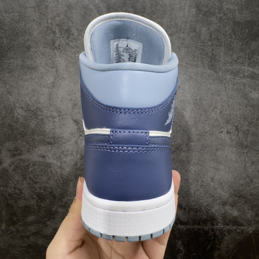 AirJordanAJ1Mid中帮白蓝BQ6472-140终端优势供应市面中低帮最具代表性版本没有之一口