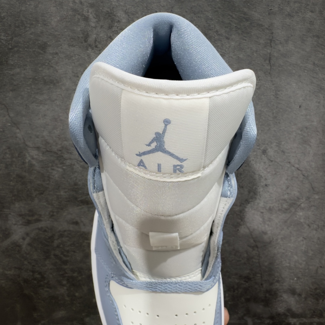 AirJordanAJ1Mid中帮白蓝BQ6472-140终端优势供应市面中低帮最具代表性版本没有之一口