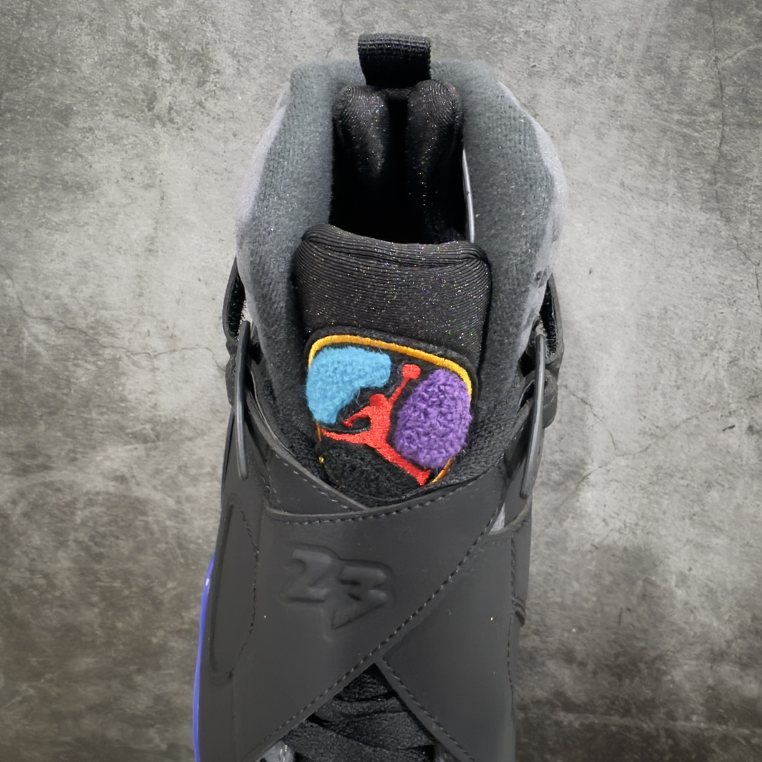 图片[8]-【外贸版本】Air Jordan 8 \”Aqua\” AJ8 乔8水鬼配色 篮球鞋 305381-025n#水鬼配色的此番亮相以忠于元年的黑色牛巴革呈现，沉稳和厚实的氛围之下，中底和鞋舌精妙的多彩点缀带来十足的抢眼亮点，张弛有度的魅力呈现，不容错过的经典回归！ 尺码：40 40.5 41.5 42 42.5 43 44 44.5 45 46 47.5 48.5-莆田鞋批发中心