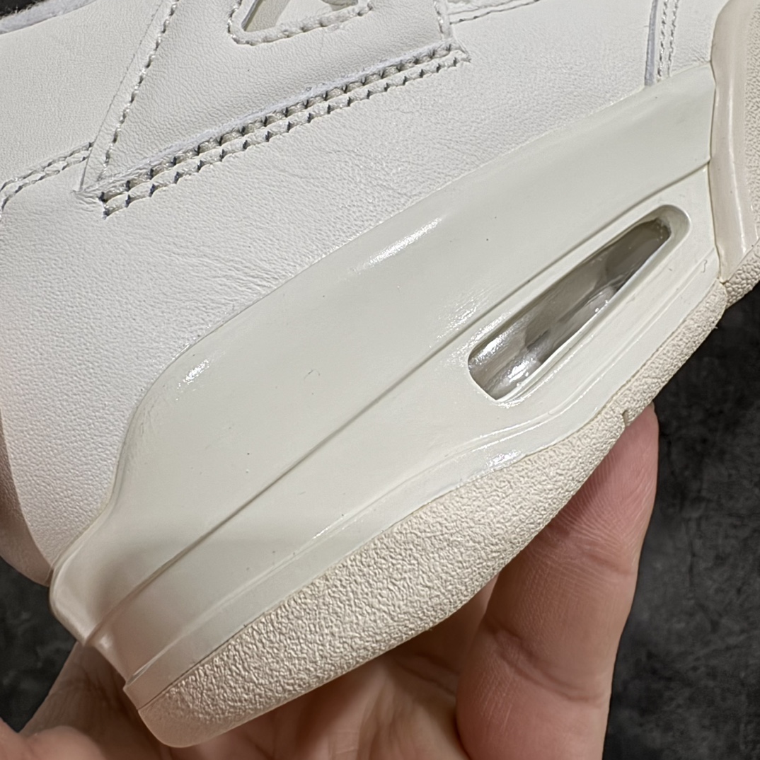 图片[2]-【莞产裁片版本】Air Jordan 4 “Metallic Gold”AJ4米白金扣n品质细节无可挑剔的版本n天花板级别的产物 真心完美好货n原鞋原版开发 原厂磨具和正确版型！n原厂皮料 原楦头 细节同步ZP 外贸首选操作版本 货号：AQ9129-170 尺码：40.5-48.5-莆田鞋批发中心