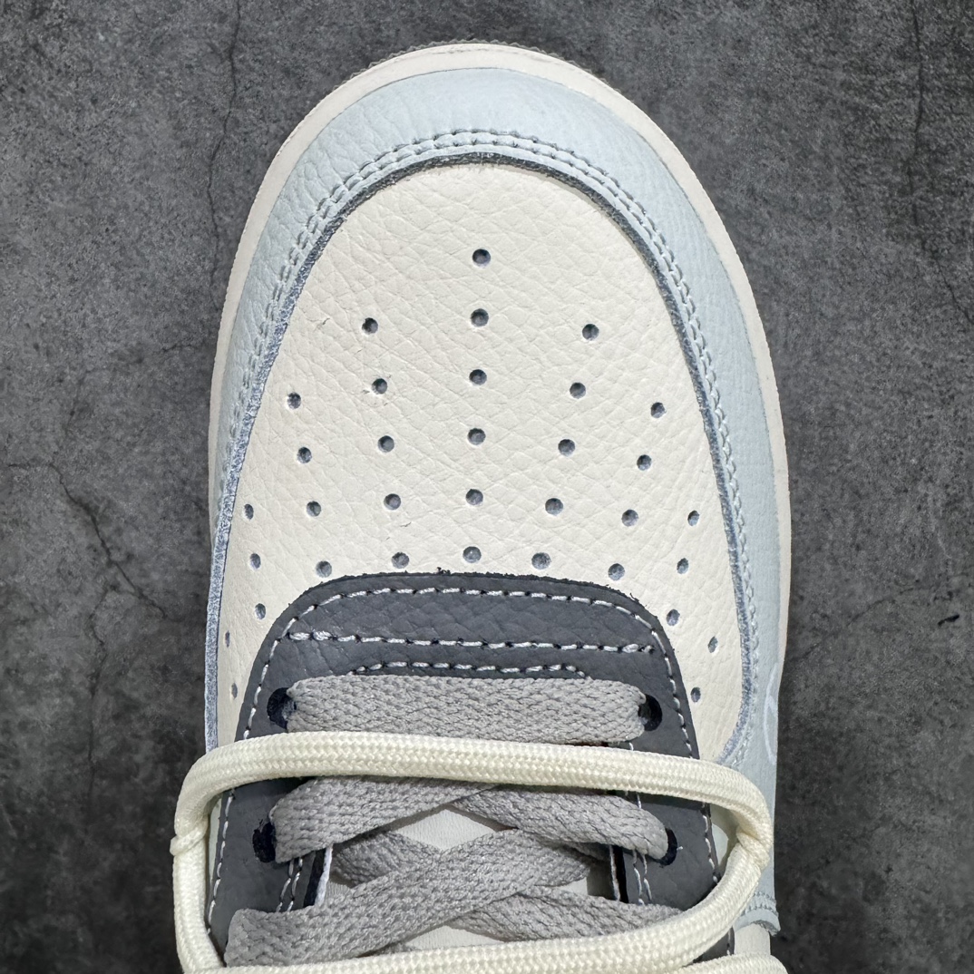 图片[5]-【公司级】Kaws x Nk Air Force 1\’07 Low 米灰蓝 空军一号定制绑带低帮休闲板鞋 KS6869-555n颜色采用米灰蓝 绑带的设计打破传统空军的鞋款束缚 原楦头原纸板 专注外贸渠道  全掌内置蜂窝气垫 原厂中底钢印 尺码：36 36.5 37.5 38 38.5 39 40 40.5 41 42 42.5 43 44 44.5 45-莆田鞋批发中心