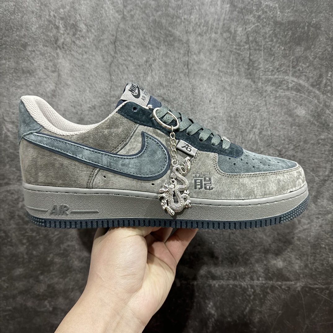 AirForce1Low07龙年限定黑蓝原楦头原纸板打造纯正低帮空军版型专注外贸渠道全掌内置蜂窝气垫原盒