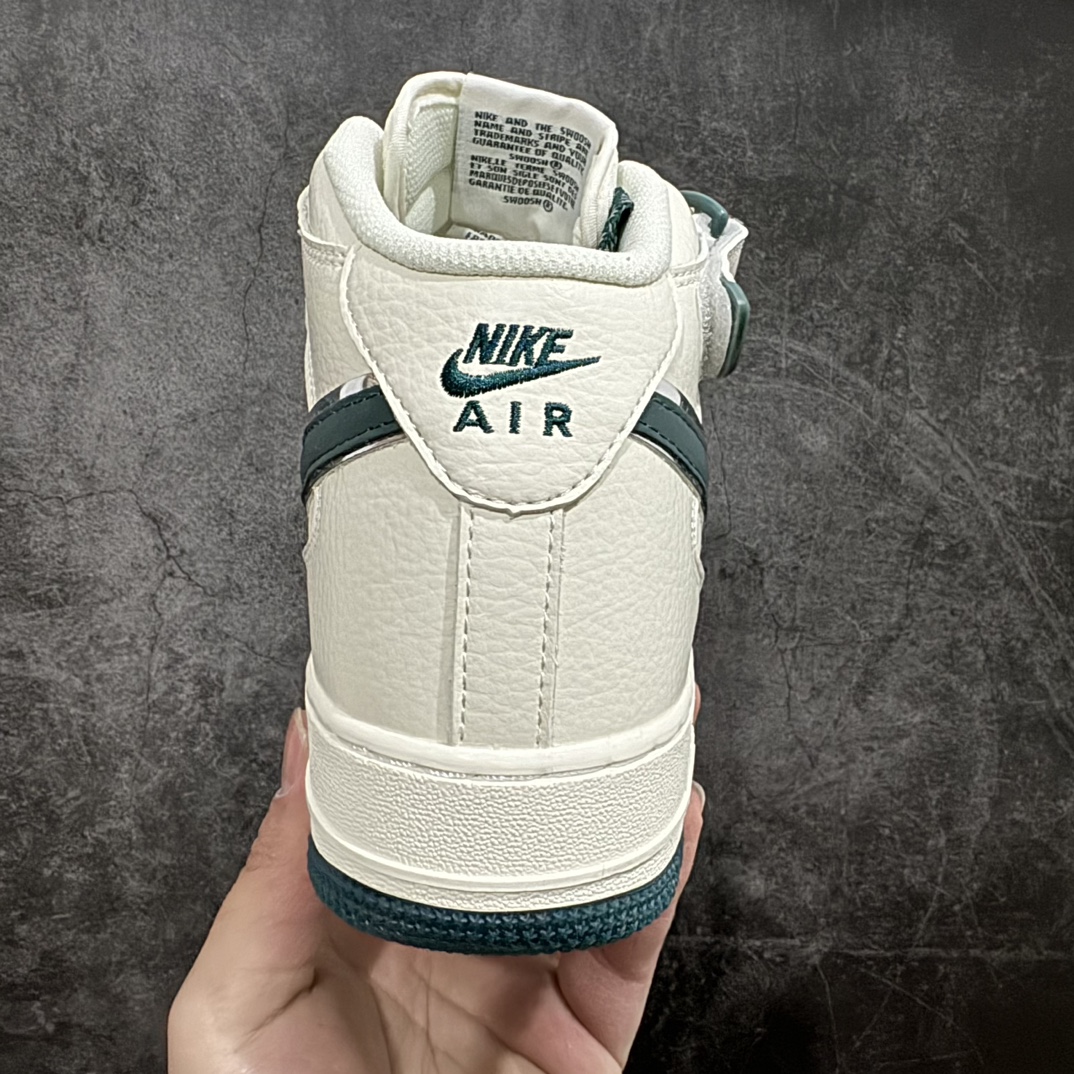 图片[4]-【公司级】Nike Air Force 1 Mid 07 白绿满天星n原楦头原纸板 打造纯正中帮空军版型 专注外贸渠道 全掌内置蜂窝气垫原盒配件 原厂中底钢印、拉帮完美官方货号：XL0236 235 Size：36 36.5 37.5 38 38.5 39 40 40.5 41 42 42.5 43 44 44.5 45-莆田鞋批发中心