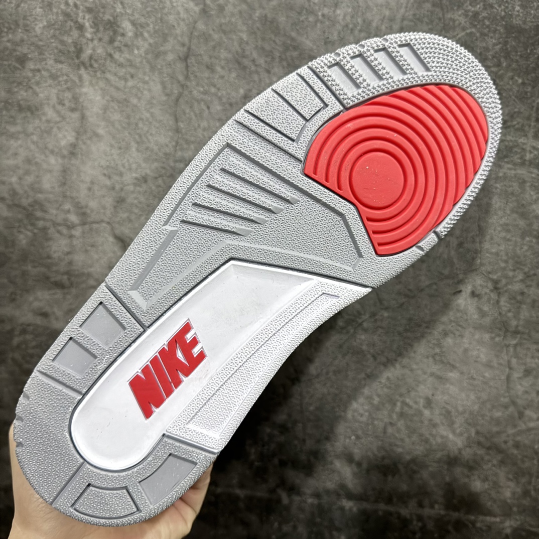 图片[9]-【原厂版】Air Jordan AJ 3 OG ”Fire Red”白红“元年复刻”aj3新火焰红 DN3707-160nn原纸板楦头开发 原厂皮料完美版型 一比一鞋头弧度高度鞋身弧度数据细节工艺流程均保持原鞋一致原厂TPU网格鞋带扣 正确内里网布菱角分明不变形无多余毛边 柔软性质感一致于原鞋原厂织唛标 原厂飞人电绣工艺 印刷中底布 四线拉帮米色美纹纸贴合固定 进口港宝加持 后跟自然饱满 尺码：40 40.5 41 42 42.5 43 44 44.5 45 46 47.5-莆田鞋批发中心