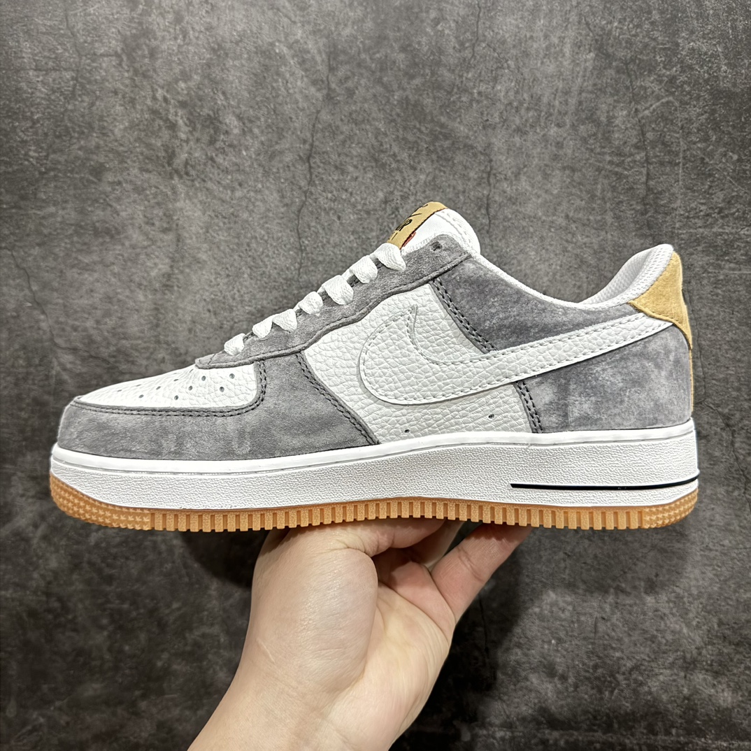 图片[2]-【公司级】Nk Air Force 1\’07 Low 灰黄 麂皮 空军一号低帮休闲板鞋 DE0099-005n#原厂麂皮 原楦原纸板 纯正版型 高清洁度 内置全掌气垫 尺码：36 36.5 37.5 38 38.5 39 40 40.5 41 42 42.5 43 44 44.5 45-莆田鞋批发中心