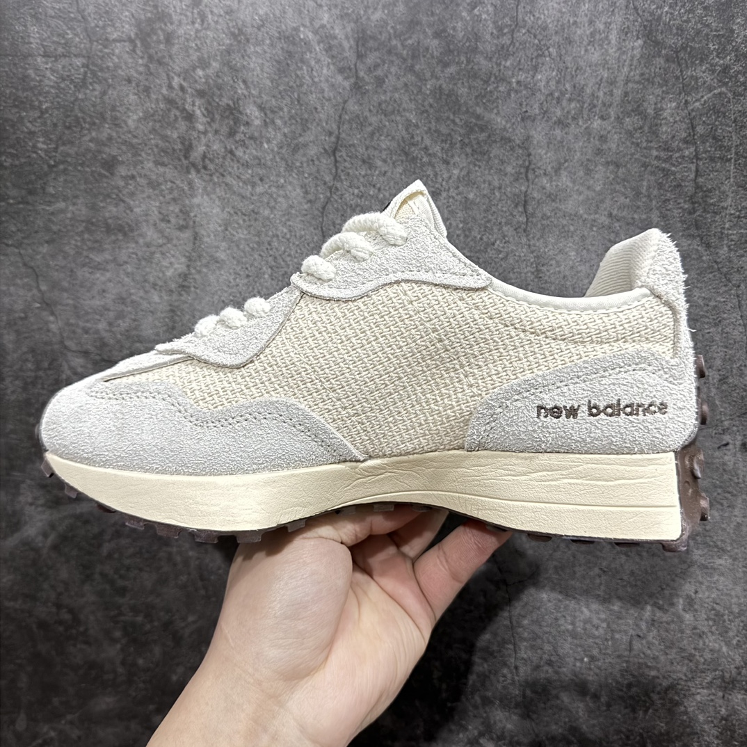 纯原版NewBalanceMS327系列复古休闲运动慢跑鞋以更纯粹的复古风格设计打造的全新造型侧身还以解