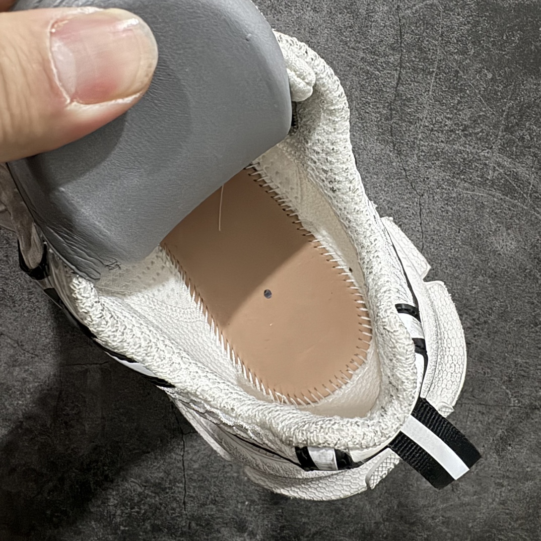 纯原BALENCIAGA3XLSneakers巴黎世家十代网布系带低帮走秀复古老爹鞋白黑全新版本全新顶端