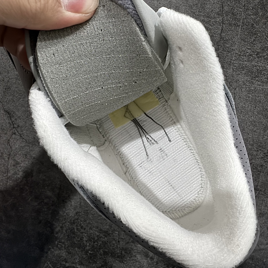 图片[7]-【X版纯原】Air Jordan 3 Retro \”Cool Grey\” 狼灰 AJ3 酷灰 小恐惧CT8532-012nn此配色市场最优版本n全鞋使用原厂材料 麂皮鞋面正确磨砂质感爆裂纹 完美鞋型到位 尺码：40 40.5 41 42 42.5 43 44 44.5 45 46 47.5 编码：X10460480-鞋库