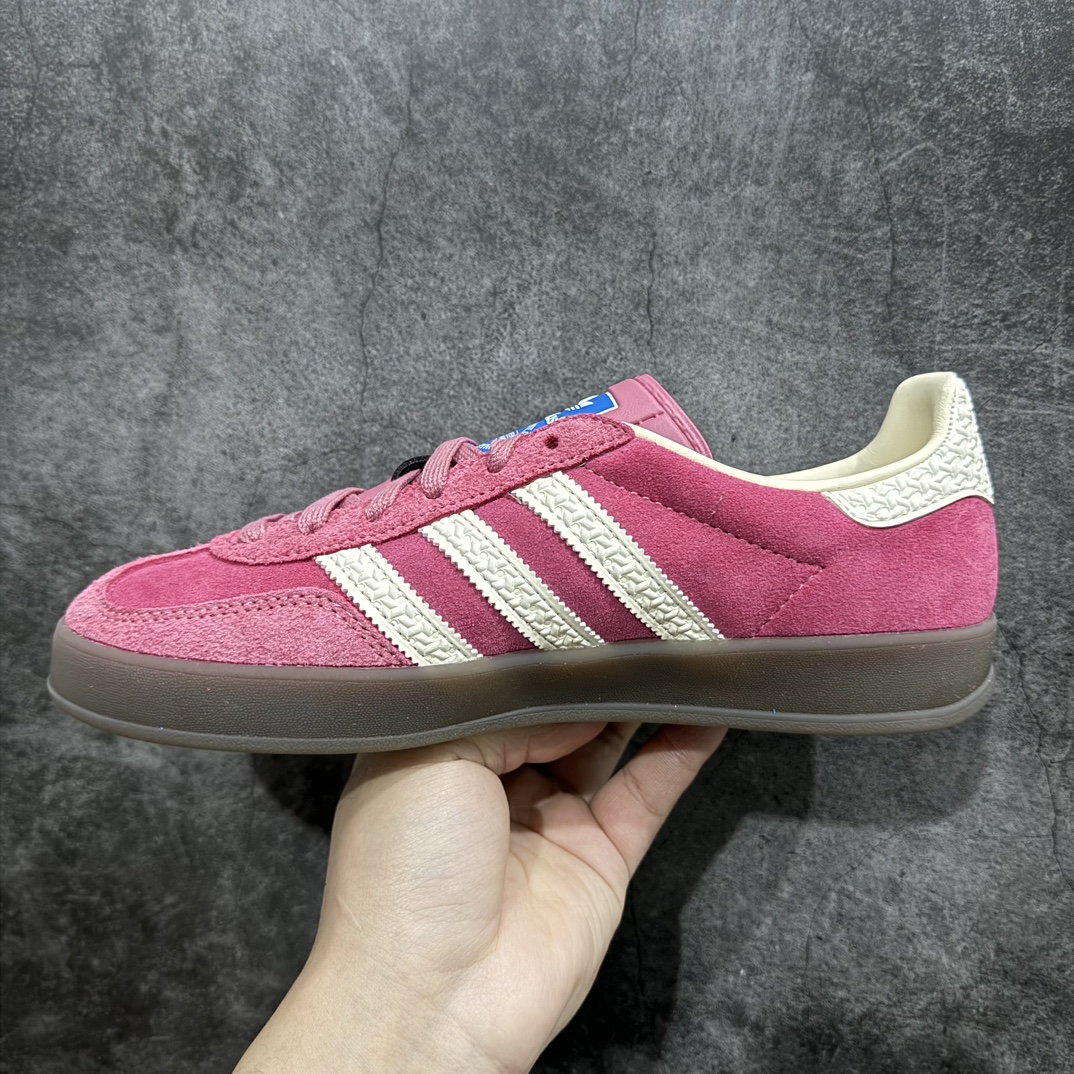 纯原版AdidasOriginalsGazelleIndoor防滑低帮T头德训鞋GZ复古系列白粉红草莓熊