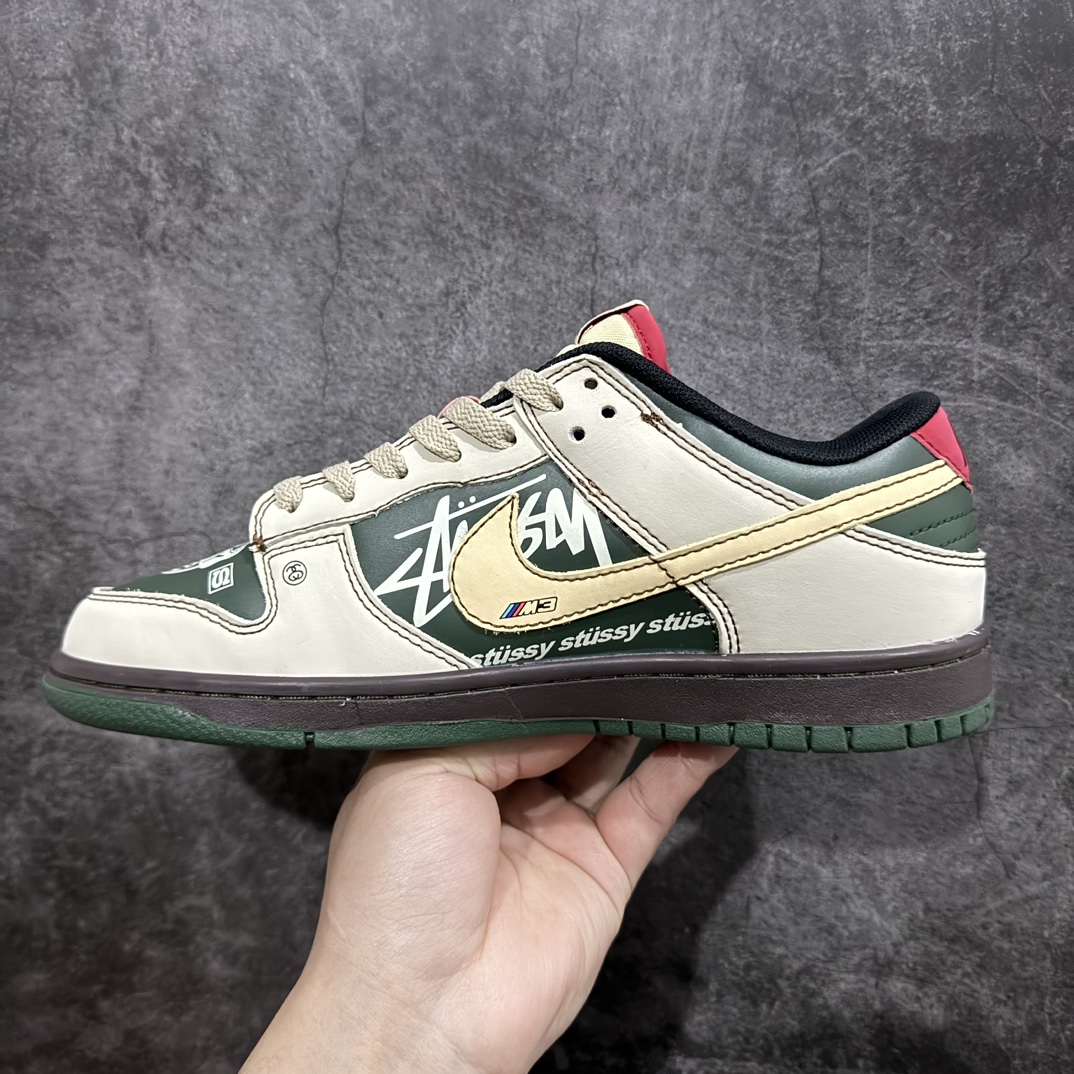 图片[2]-【海外定制版】Nike Dunk SB系列 二代绿DV0834-137 Nike Dunk SB Low 防滑耐磨 轻便低帮板鞋 男女同款nn大厂出品 极力推荐 原装头层材料清洁度 电绣工艺 皮料切割干净无任何毛边 细节完美SIZE：36-46 编码：NM250270-莆田鞋批发中心