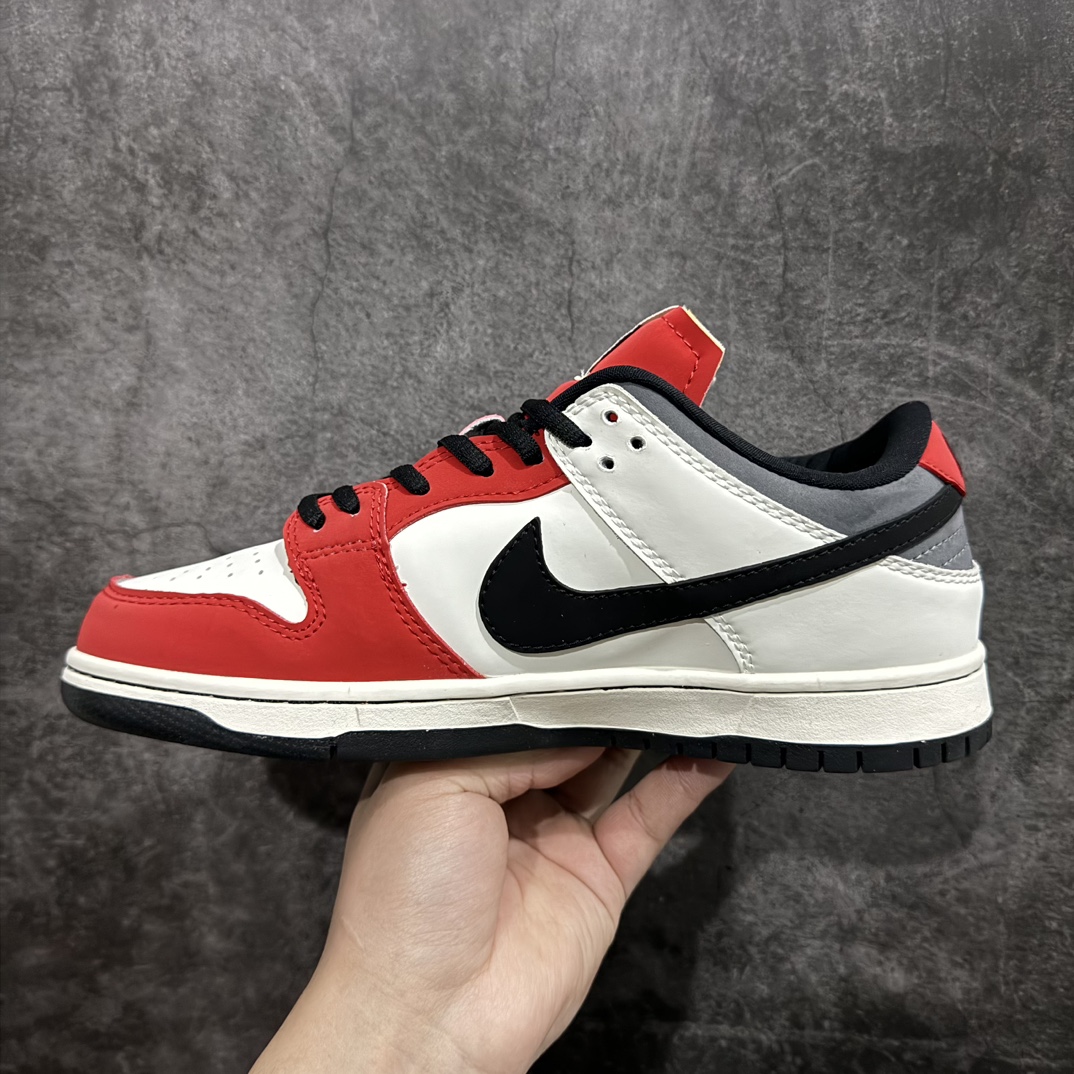 本地海外定制版NikeDunkSB系列机车白红DD1391-610NikeDunkSBLow防滑耐磨轻便