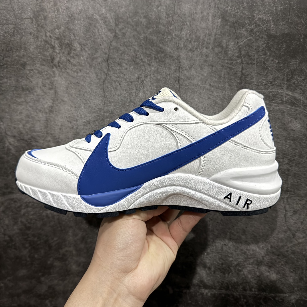 纯原版Nikeairgrudge95张国荣同款白深蓝这款大勾设计前卫搭配元素爆表引领时尚风潮放在今天也相