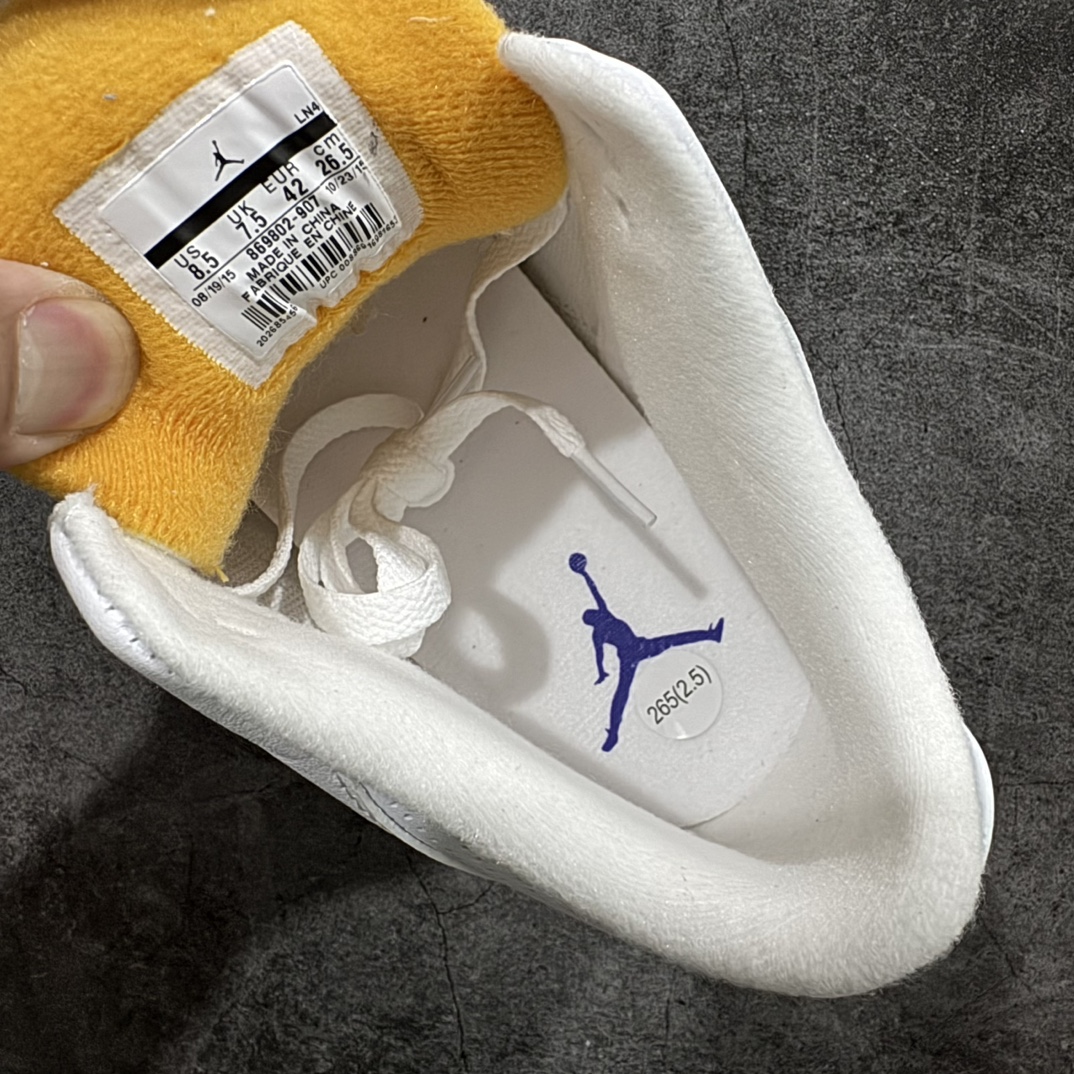 纯原版本AirJordan3AJ3白灰紫湖人紫金爆裂纹复古中帮869802-907全套原纸板楦头开发原厂