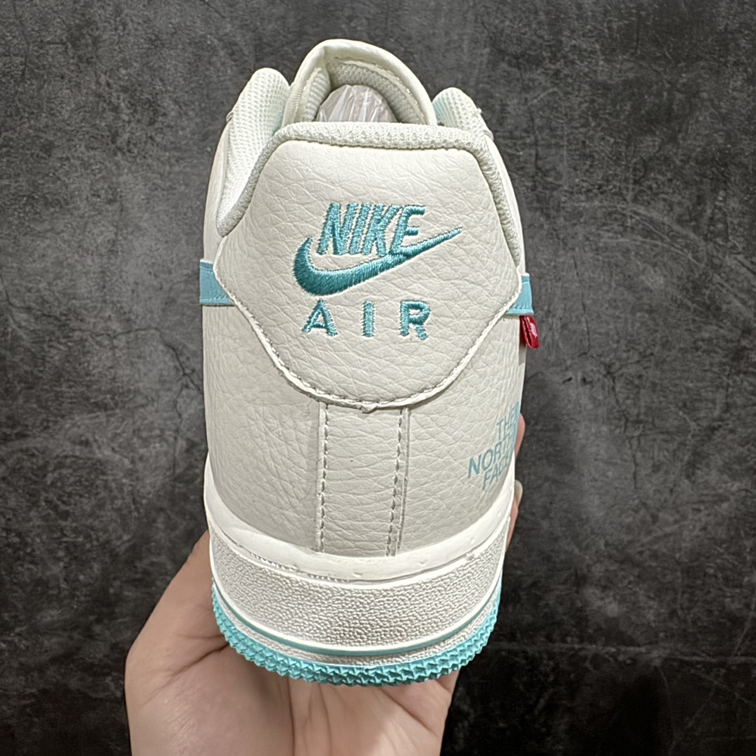 图片[4]-【公司级】Nike Air Force 1 Low 07 x The North Face x Supreme 三方联名n原楦头原纸板 打造纯正低帮空军版型 专注外贸渠道 全掌内置蜂窝气垫原盒配件 原厂中底钢印、拉帮完美官方货号：SU2305 007 Size：36 36.5 37.5 38 38.5 39 40 40.5 41 42 42.5 43 44 44.5 45 编码：HXS310320-鞋库