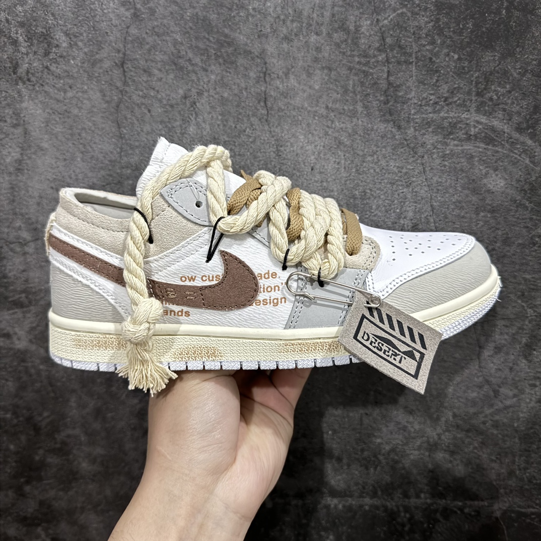 【定制礼盒版】Air Jordan 1 Low 解构 绑带n官方同步新色 原装级产物n拒绝公底 立体鞋型 细节完美 高清洁度 购置公司同步原材料 原汁原味 忠于原版 货号：FB9139-002n码数：36 36.5 37.5 38 38.5 39 40 40.5 41 42 42.5 43 44 44.5 45 46 编码：DS310330-鞋库