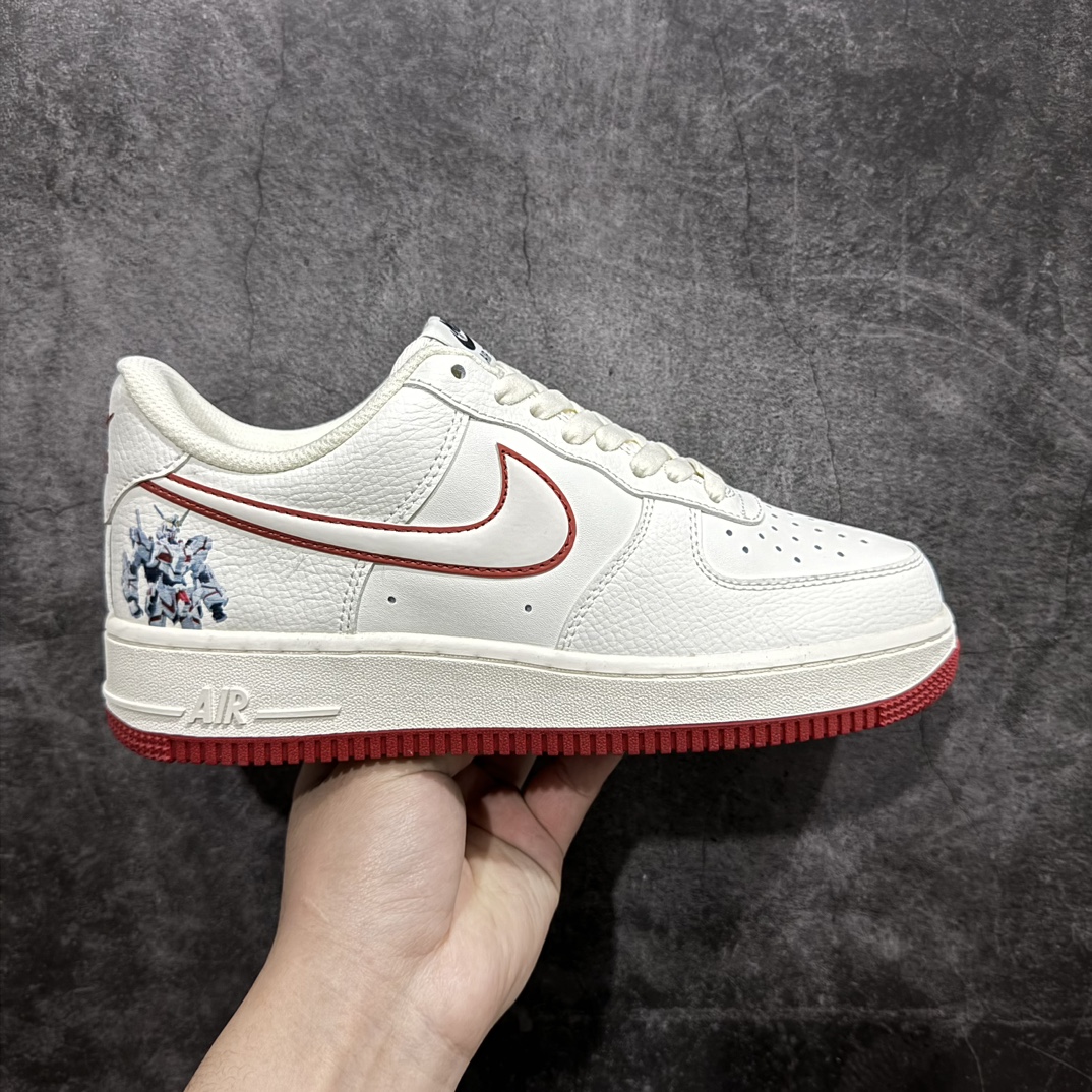 【公司级】Nk Air Force 1\’07 Low 高达主题 米红 空军一号低帮休闲板鞋 KK1256-658n3M反光 原楦原纸板 纯正版型 原装鞋盒 清洁度完美 内置全掌气垫 尺码：36 36.5 37.5 38 38.5 39 40 40.5 41 42 42.5 43 44 44.5 45  编码：HXS250260-鞋库