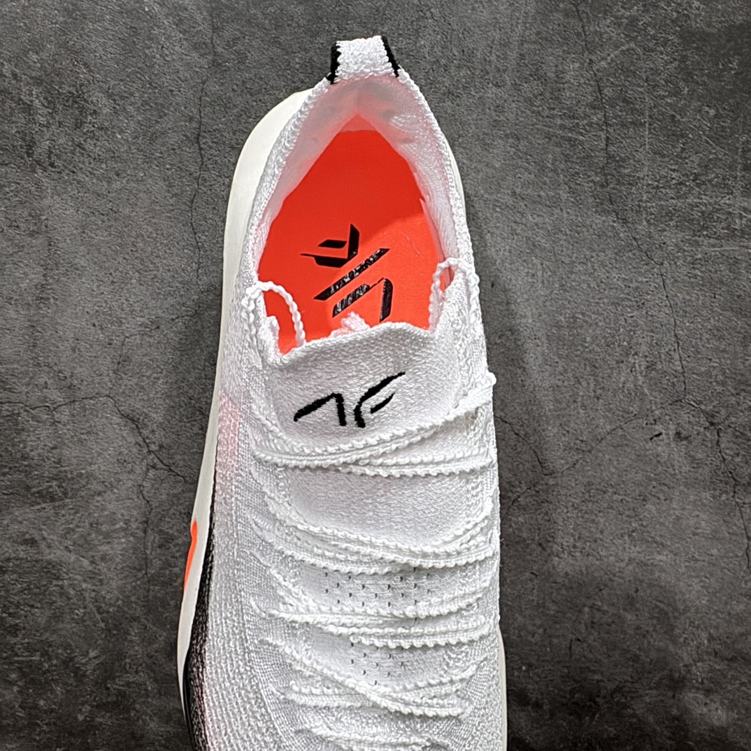 图片[8]-【纯原版】NK Air Zoom Alphafly NEXT% 3 2024全新马拉松超级跑鞋 FD8356-100nn有史以来最轻盈、测试次数最多的NK Alphafly 经过精英马拉松运动员的测试验证 并搭载Air Zoom气垫 旨在助力跑者实现突破 取得更佳的成绩 在开发过程中 Alphafly 3帮助耐克运动员凯尔文·基普图姆（Kelvin Kiptum）以2:00:35的成绩刷新了马拉松世界纪录 Alphafly的动力设计没有改变——Air Zoom气垫单元、Flyplate碳纤维板和ZoomX泡绵 但是整体系统的制作方法略有调整 优化和提升了对运动员的帮助 主要更新包括一体式鞋底 提供顺畅稳定的“后跟到脚趾”过渡；更宽的全长Flyplate碳纤维板提供稳定助推力 全新Fast Shot外底保证出色牵引力和抓地力 全新Atomknit 3.0鞋面提供更强的控制力、透气性和中足支撑力  尺码：36 36.5 37.5 38 38.5 39 40 40.5 41 42 42.5 43 44 44.5 45 46 编码：HH340360-鞋库