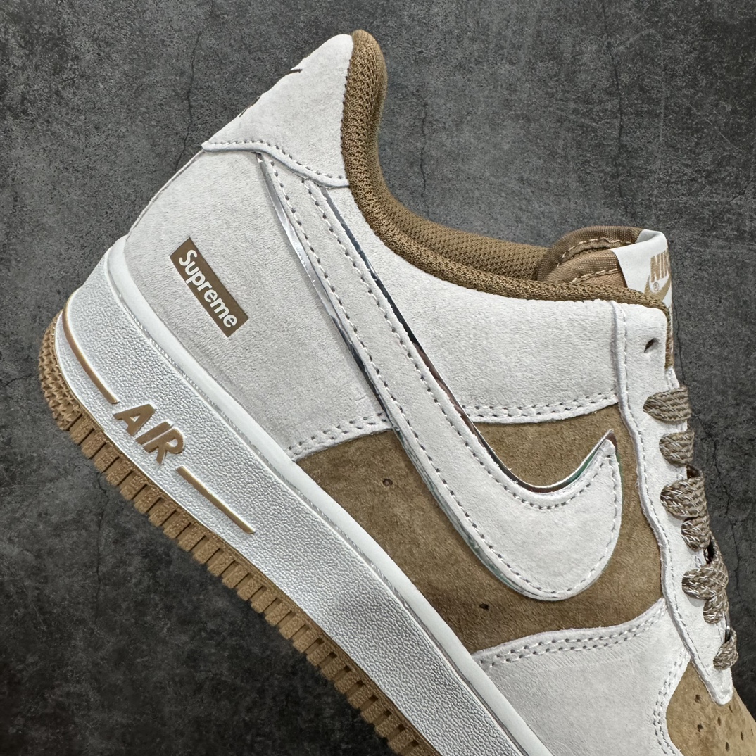 图片[7]-【公司级】Supreme x Nk Air Force 1\’07 Low 卡其灰全麂皮 联名款 空军一号低帮休闲板鞋 ME2392-101n#3M反光 定制皮料 原盒原包装 原楦头原纸板 纯正版型 正品NFC感应芯片 内置全掌气垫 尺码：36 36.5 37.5 38 38.5 39 40 40.5 41 42 42.5 43 44 44.5 45  编码：HXS310320-鞋库