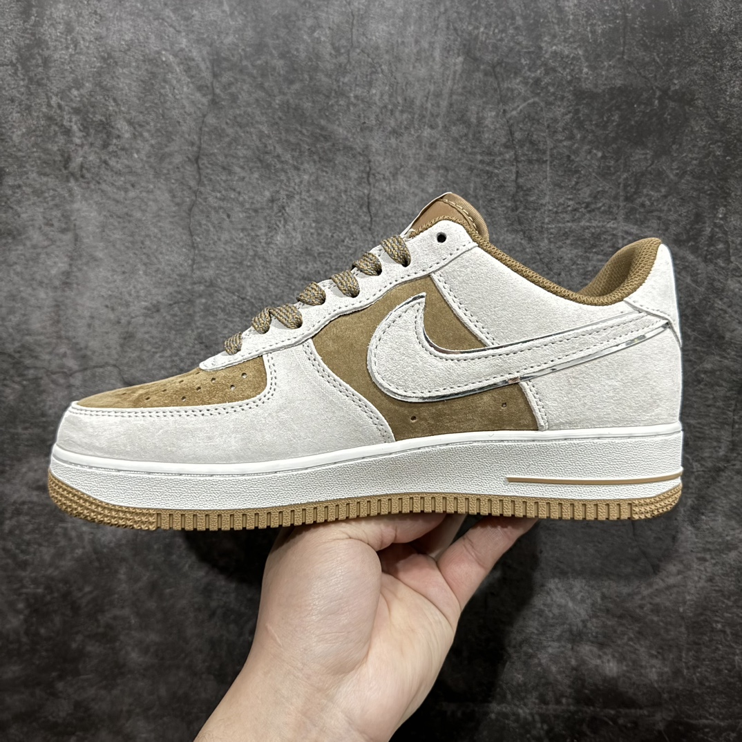 图片[2]-【公司级】Supreme x Nk Air Force 1\’07 Low 卡其灰全麂皮 联名款 空军一号低帮休闲板鞋 ME2392-101n#3M反光 定制皮料 原盒原包装 原楦头原纸板 纯正版型 正品NFC感应芯片 内置全掌气垫 尺码：36 36.5 37.5 38 38.5 39 40 40.5 41 42 42.5 43 44 44.5 45  编码：HXS310320-鞋库