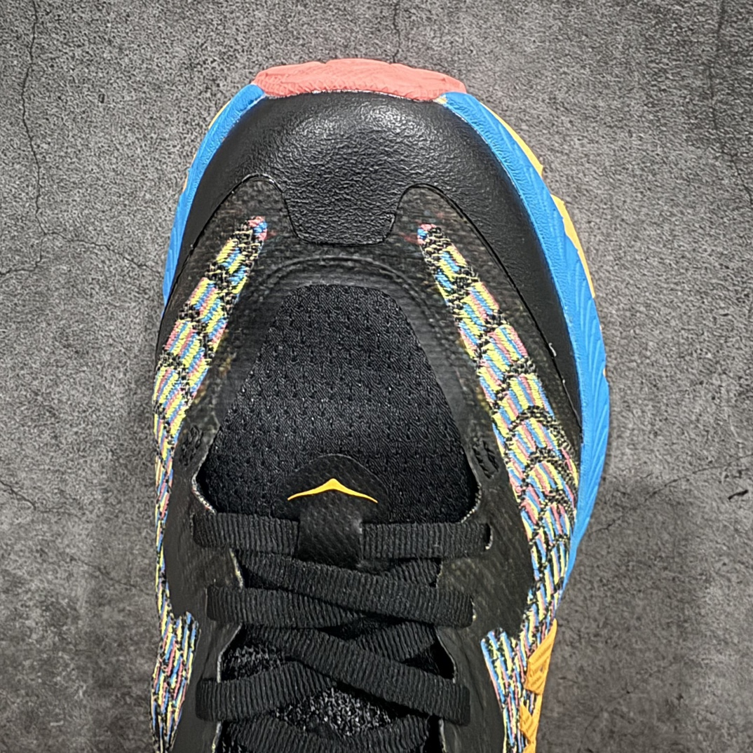 图片[5]-【公司级】HOKA ONE ONE Mafate Speed 4 飞速玛法特4代系列低帮轻量户外越野休闲运动慢跑鞋HOKA ONE ONE是来自美国的跑步鞋知名品牌，创立于2009年，始终致力于为所有跑者提供更新、更好的跑步装备。相比常规跑鞋，HOKA ONE ONE特别研发使用性能独特的几何形跑鞋中底，此种鞋底更厚、更高、回弹性也更好，除了卓越的缓冲性能，它还能为各种阶段的跑者带来更具动感、更加稳定的跑步体验。HOKAONE ONE从设计之初就清楚意识到，要保证跑者步幅的均匀一致，双脚自然而然的运动至关重要。n 尺码：36 36.5 37.5 38 39 40 40.5 41 42 42.5 43 44 45 46 编码：NM280300-莆田鞋批发中心