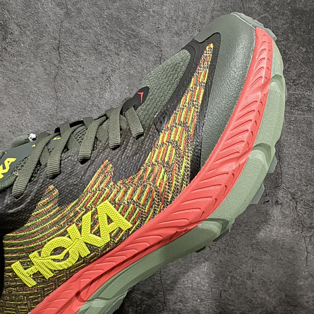 图片[6]-【公司级】HOKA ONE ONE Mafate Speed 4 飞速玛法特4代系列低帮轻量户外越野休闲运动慢跑鞋HOKA ONE ONE是来自美国的跑步鞋知名品牌，创立于2009年，始终致力于为所有跑者提供更新、更好的跑步装备。相比常规跑鞋，HOKA ONE ONE特别研发使用性能独特的几何形跑鞋中底，此种鞋底更厚、更高、回弹性也更好，除了卓越的缓冲性能，它还能为各种阶段的跑者带来更具动感、更加稳定的跑步体验。HOKAONE ONE从设计之初就清楚意识到，要保证跑者步幅的均匀一致，双脚自然而然的运动至关重要。n 尺码：36 36.5 37.5 38 39 40 40.5 41 42 42.5 43 44 45 46 编码：NM280300-莆田鞋批发中心