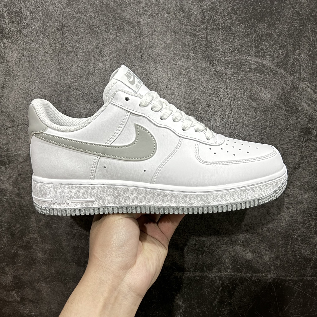 【公司级】Nk Air Force 1\’07 Low 空军一号低帮休闲板鞋 白烟灰 FJ4146-100n原楦原纸板 纯正版型 高清洁度 内置全掌气垫 尺码：36 36.5 37.5 38 38.5 39 40 40.5 41 42 42.5 43 44 44.5 45 编码：LF250260-鞋库