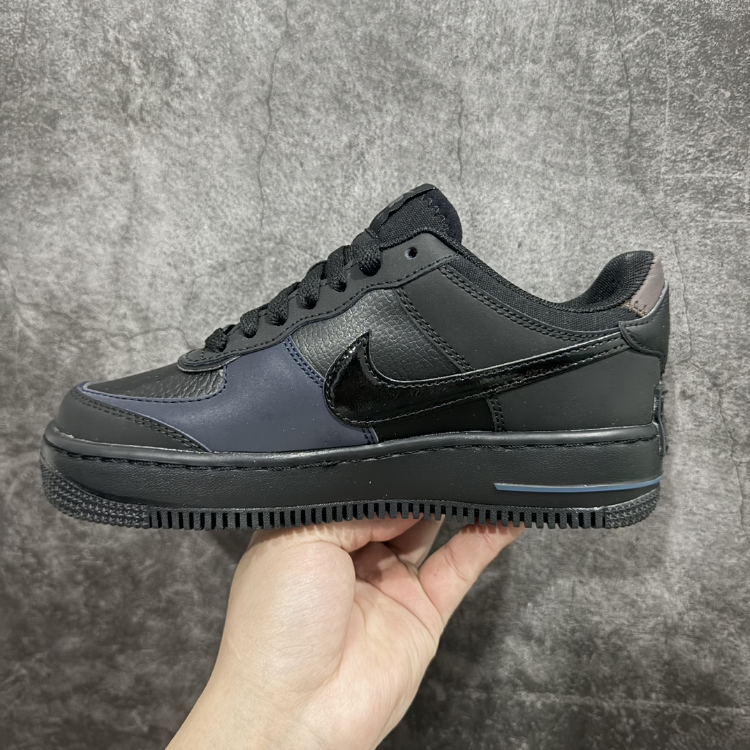 图片[2]-【公司级】Nike WMNS Air Force 1 Shadow\”Triple Black\”空军一号轻量增高低帮百搭板鞋“皮革全黑武士”FB7582-001n女鞋半码制n升级原楦原纸版数据开发版型n正确双层轻量EVA发泡中底组合防滑RB橡胶外圈底❗n全新少女系解构主义设计 尺码：35 36 36.5 37.5 38 38.5 39 40 41 42 编码：LF250260-鞋库