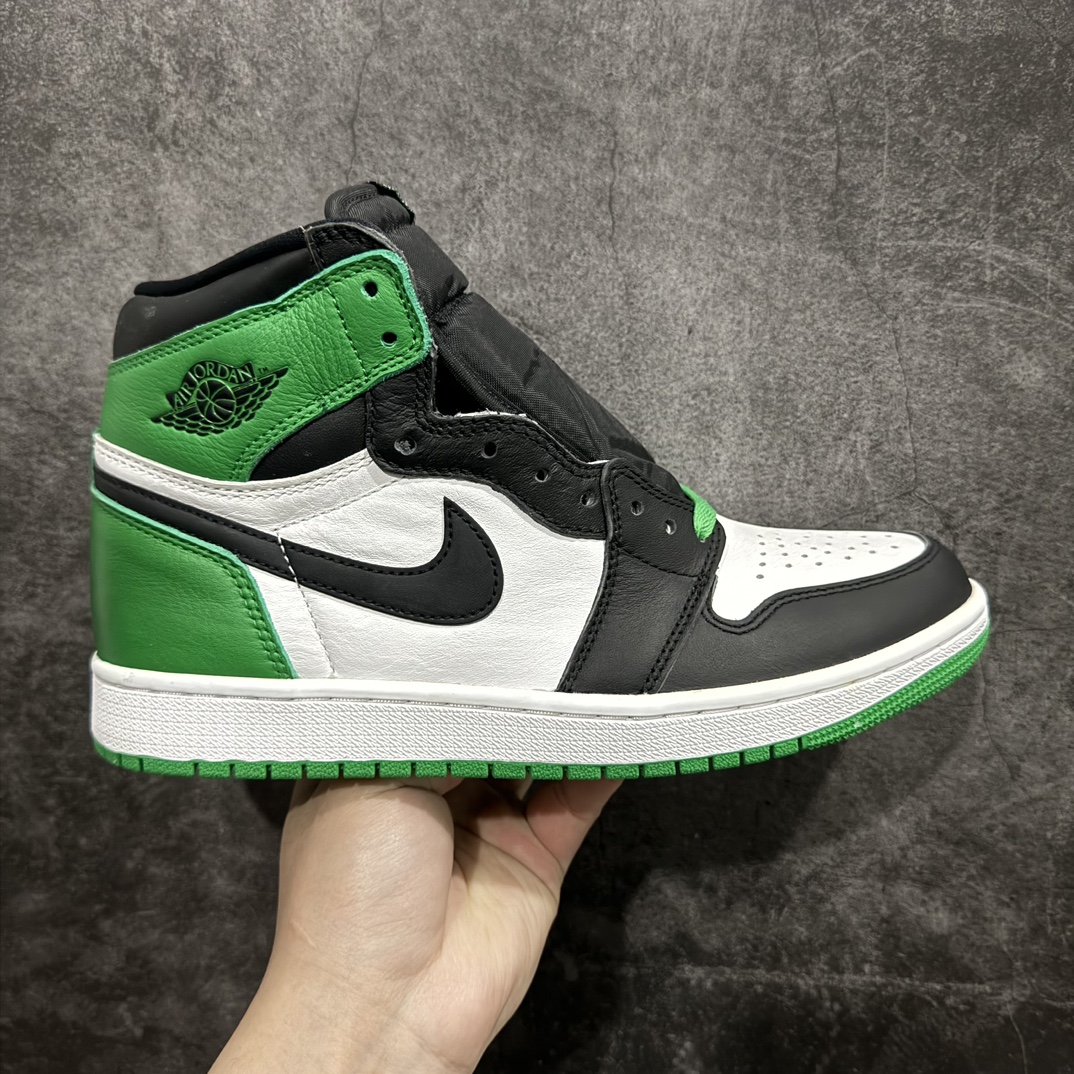 【DG纯原福利】Air Jordan AJ1 Retro High黑绿脚趾 凯尔特人 DZ5485-031 十年一代莞产技术加持 全套原纸板楦头开发 原厂特供皮料加持 确保原汁原味 完美呈现一代版型 一比一鞋头弧度高度鞋身弧度 数据细节工艺流程均保持原鞋一致 后跟弧度收口自然对折 极致一眼正品既视感 原厂皮料 进口玻璃冲刀皮料裁剪零毛边 承诺百分百一致原鞋 全鞋电脑针车工艺 鞋面清洁度最高QC检验标准 控制溢胶 飞翼3D高频深度立体 鞋盒、防尘纸 均采购来自原厂 尺码:40 42 42.5 43 44 44.5 45 46 47.5 48-选品中心