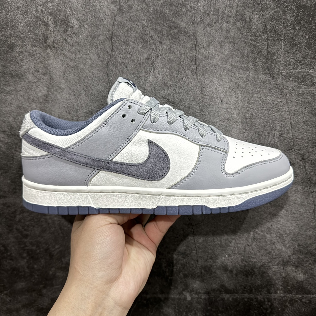 【纯原N版】NK Dunk Low Low白灰 FJ4188-100n特供订单 原厂Sadesa D7 皮料 细纹排气孔完全一致 全套原楦原模倾力打造完美版型 独家原厂航空铝磨具打磨大底 鞋头坡度极致还原 无解鞋型 原盒原配 圈内天花板工艺 原厂冲刀 超高清洁度 全鞋零毛边皮料切割 采用原厂百宏鞋带以及原厂百宏织唛舌标 内标可供原厂几率过验 原厂中底布点胶 原厂中底布拉帮走线遵循公司SIZE：35.5 36 36.5 37.5 38 38.5 39 40 40.5 41 42 42.5 43 44 44.5 45 46 47.5 编码：X10305330-莆田鞋批发中心