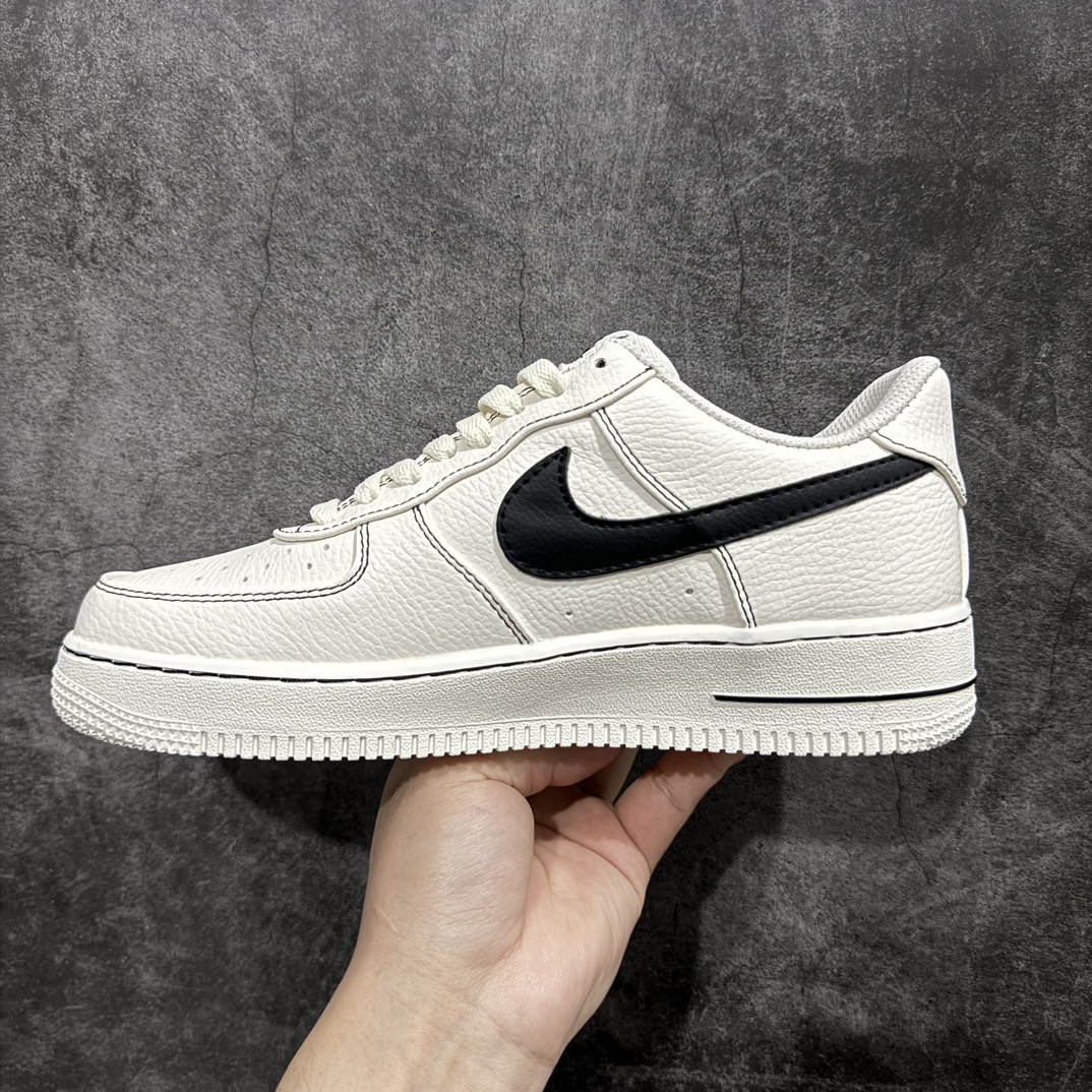 240 Vlone x Nk Air Force 1'07 Low 联名米黑 空军一号低帮休闲版鞋 AA5360-002