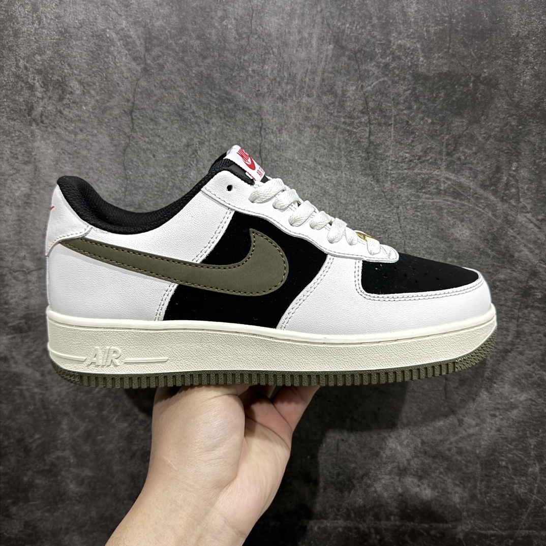 公司级NikeAirForce1Low07白黑军绿勾原楦头原纸板打造纯正低帮空军版型专注外贸渠道全掌内置