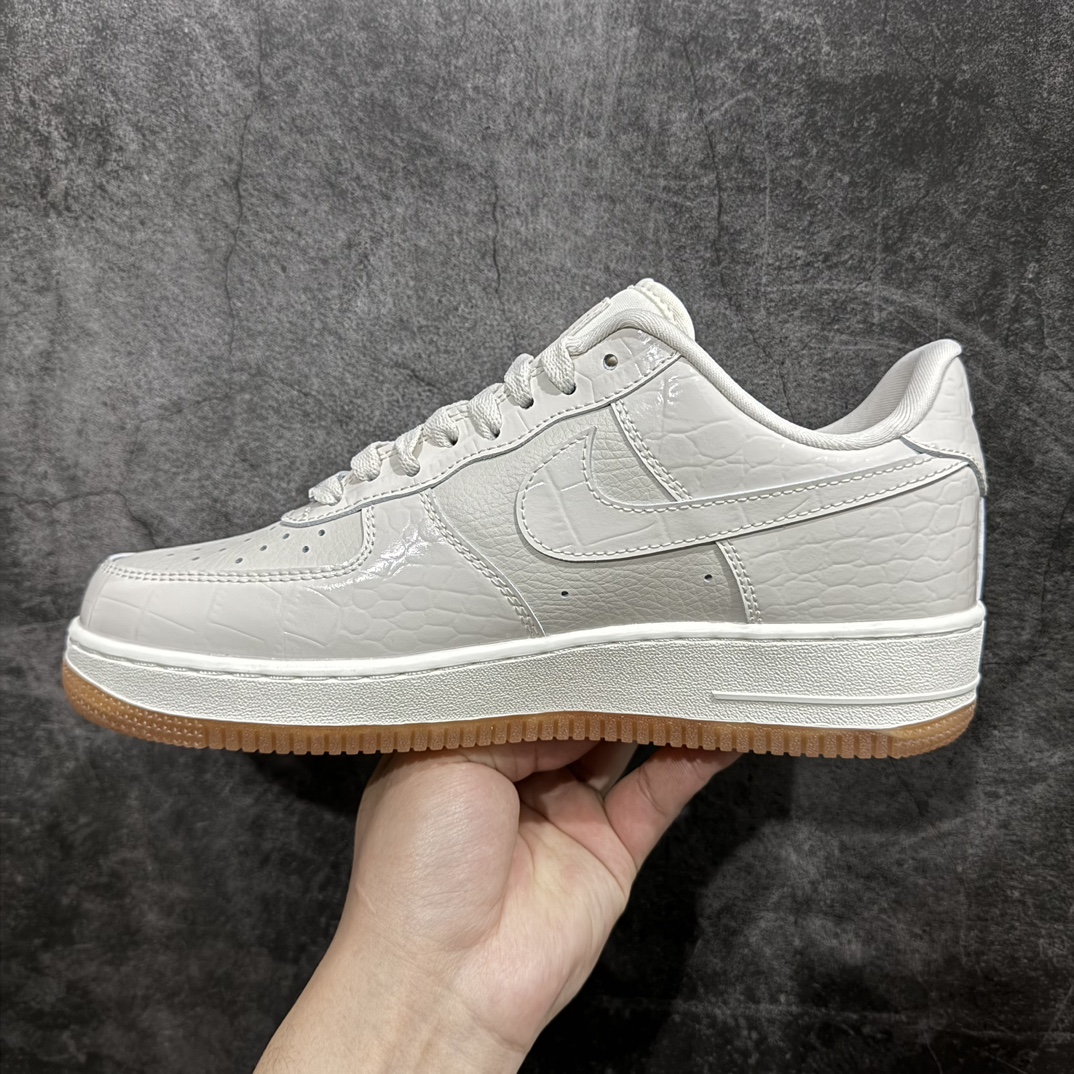 图片[2]-【公司级】Nike Air Force 1 Low 07 米白n原楦头原纸板 打造纯正低帮空军版型 专注外贸渠道 全掌内置蜂窝气垫原盒配件 原厂中底钢印、拉帮完美官方货号：DZ2708 001 Size：36 36.5 37.5 38 38.5 39 40 40.5 41 42 42.5 43 44 44.5 45 编码：HXS250260-鞋库