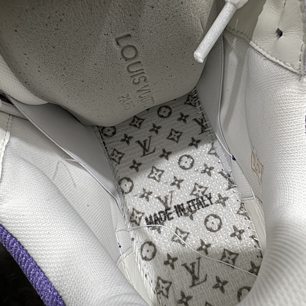 图片[8]-【无胶顶级鞋盒无字版】Louis Vuitton LV 路易威登 Trainer Maxi 胖丁 低帮休闲板鞋全新私人订单出货 海淘代购同渠道 正确折叠鞋盒 平台外贸高端零售专供品质 原版开发 完美楦型 还原度达到98% 鞋面独家订制压纹漆皮 大底TPU 私模Tpu大底 三色组合厚底 完美增高4-5cm 提供原版可配备对比 拒绝市场吹嘘所谓原版开发  尺码：35 36 37 38 39 40 41 42 43 44 45 编码：SJK550580-莆田鞋批发中心