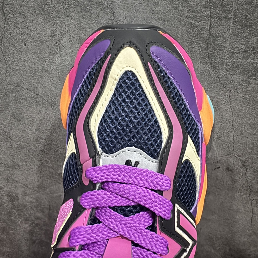 图片[5]-【公司级】 New Balance NB9060 联名款 复古休闲运动慢跑鞋 粉紫 货号：U9060NBP 全套原楦原纸板原厂数据开发 进口三明治网面 原装进口翻毛皮料正确绒感卡色 正确中底拉帮中底网布细节 原厂标裁 带紫光防伪 定制后跟透明水晶模块 冲裁组合 大底贴合程度胶水上色把控完美 整洁度挑战全网艺术家 多道序QC把关品质完善 匠心打造 耗时两个月开发完成 工艺极其复杂难度可想而知 新开独立私模大底 全网唯一正确六层组合大底 高端零售专供产物Size：36 37 37.5 38 38.5 39 40 40.5 41 42 42.5 43 44 45  编码：LDS270290-鞋库