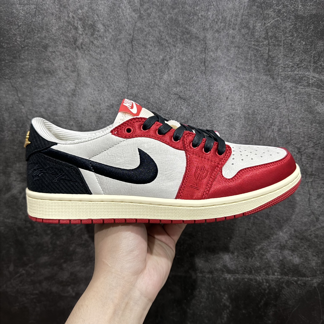 300 【DT版本】Trophy Room x Air Jordan 1 Low OG”Away”乔丹1代低帮联名黑红公牛丝绸 FN0432-100