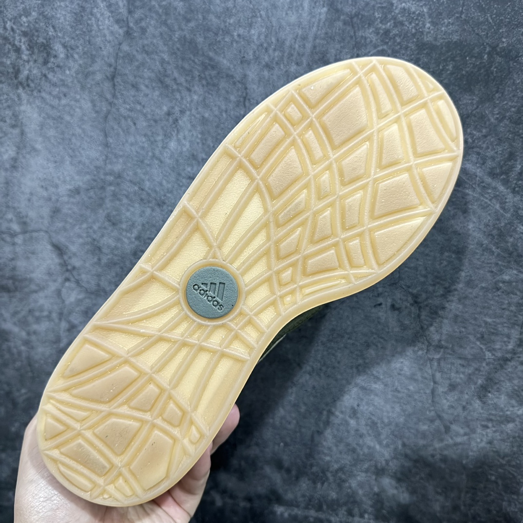 图片[9]-【纯原DT版本】Adidas Adimatic 鲨鱼面包鞋天花板品质 市场最顶版本n原楦头原纸板 原装鞋盒所有材料均对标原版 ZP既视感 细节随意对比！ 货号：IE9864 尺码：35.5-45 编码：DT240260-鞋库